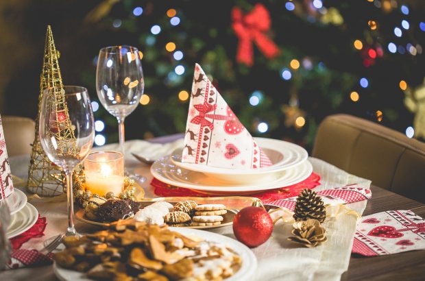 12 Interesting Christmas Facts – Top Dinner Table Trivia